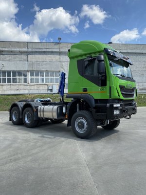 Седельный тягач Ивеко-АМТ MTGE 3 с высокой крышей (6х6, 500л.с., ССУ 1480мм, 27.5т, 2 спальных места