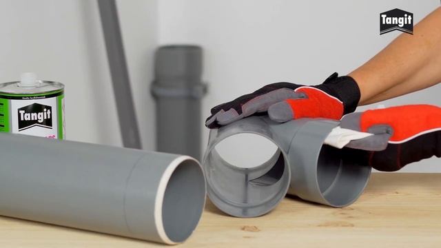Tangit PVC-U se štětcem pro snadnější nanášení! смотреть онлайн