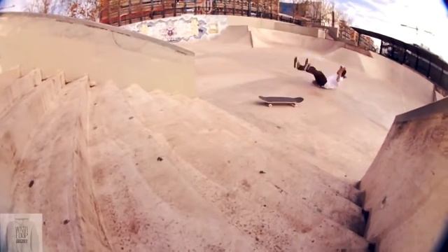 Тест объектива Peleng 8mm Fisheye Test Footage CANON 60D смотреть онлайн