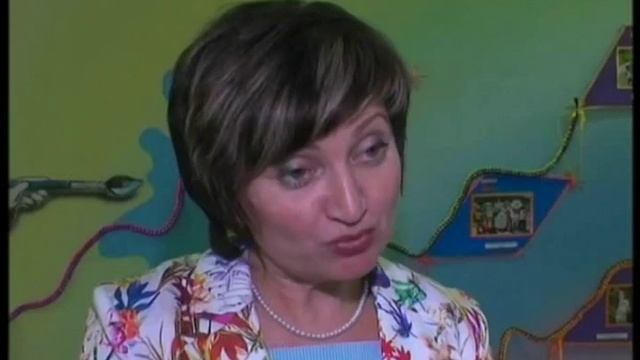 Клубный час в Золотой рыбке смотреть онлайн