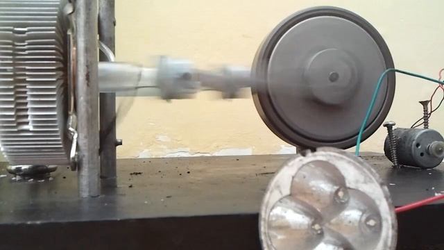 ДВИГАТЕЛЬ СТИРЛИНГА С ГЕНЕРАТОРОМ STIRLING ENGINE GENERATOR смотреть онлайн