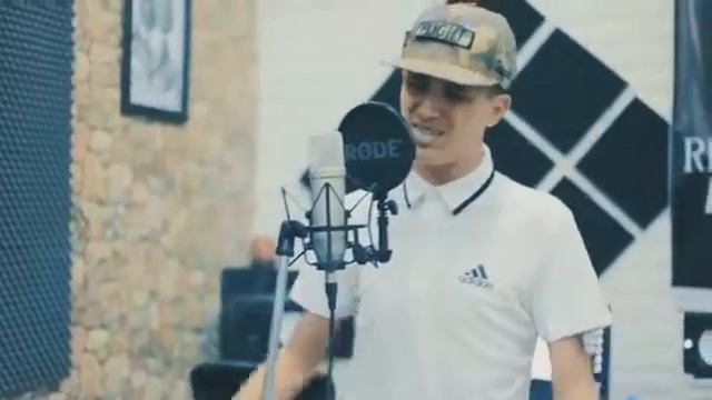 أحسن أغنية عند TFLOW عن معاناته مع الحياة ( يستحق المشاهدة )