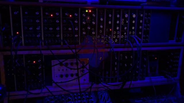 27. COALESCENCE - Modular Synthesizer / MiniBrute [Generative Abstract Soundscape] смотреть онлайн