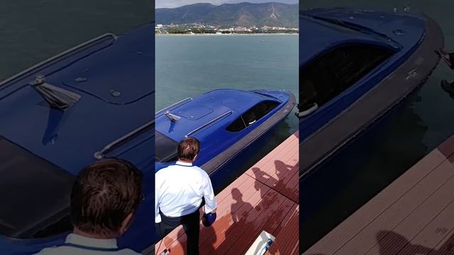 Гидроавиасалон 2018. Запуск нового сверх скоростного катера. смотреть онлайн