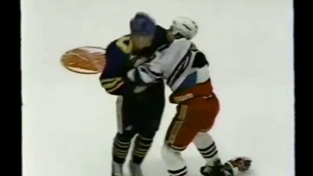 Sabres - Rangers rough stuff 1/20/95 смотреть онлайн