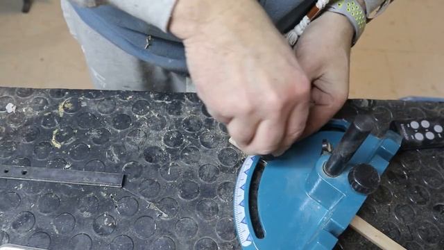 sistemare goniometro Makita MTL 100 смотреть онлайн