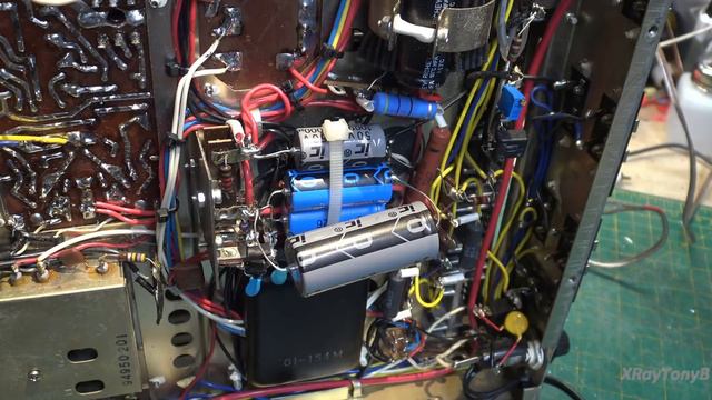 Increasing the Main Filter Cap in an Amplifier - What Happens? смотреть онлайн