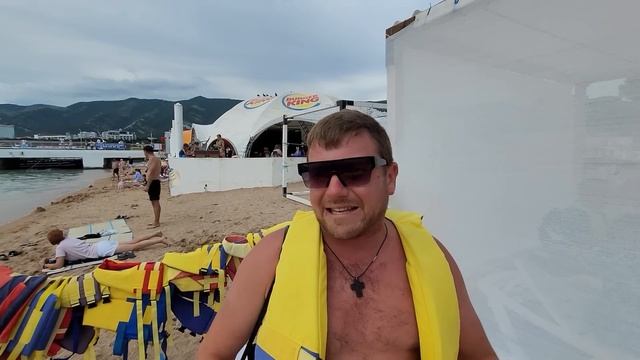 Отдых в Геленджике. Наконец свершилось! Погода 25.06.2022. (Папа Может) смотреть онлайн