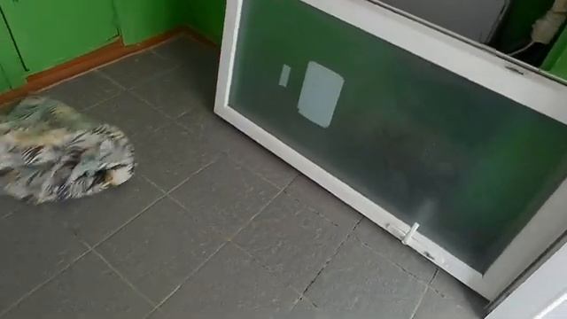 { VLOG } #1 Ремонт нижней петли двери ПВХ WC Repair of a plastic door hinge смотреть онлайн