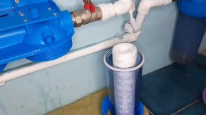 Как поменять фильтр для воды? Как поменять фильтр для воды своими руками? Замена фильтра воды.