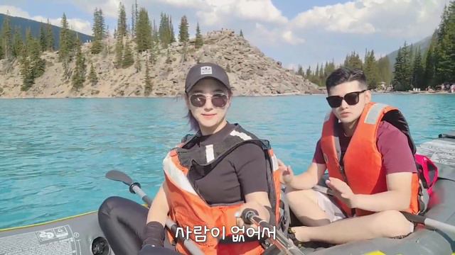 캐나다 모레인 호수에서 카약타보자 смотреть онлайн