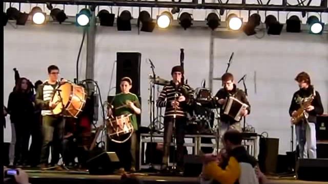 PASODOBLE "LOS L.LAMARGONES" смотреть онлайн