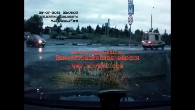 Прикол на дороге! Новый лежачий полицейский. смотреть онлайн