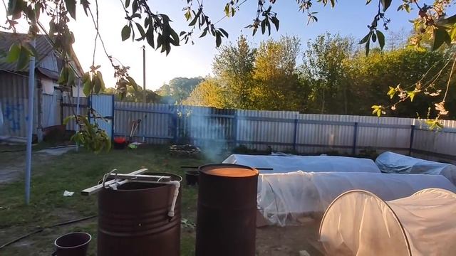 БЕСПОКОЙНАЯ НОЧЬ - НАМ НУЖЕН ДЫМ /ЖИЗНЬ ПРОСТЫХ ЛЮДЕЙ В ДЕРЕВНЕ