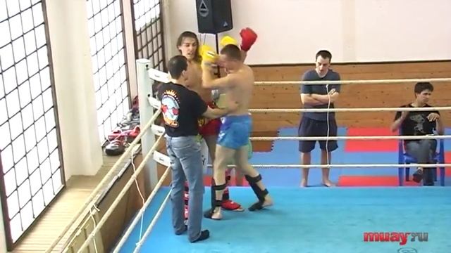 Артур Валлиулин vs Александр Ермошин смотреть онлайн