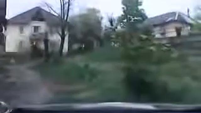 СУПЕР ПРИКОЛ! Кабан напал на людей в Находке!ЭТО НАДО ВИДЕТЬ! смотреть онлайн