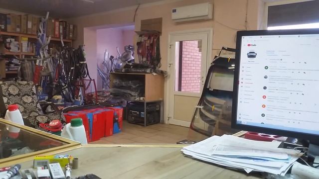 Долго будет работать мотор бмв если смешивать моторное масло разных производителей!! Комментарии смотреть онлайн