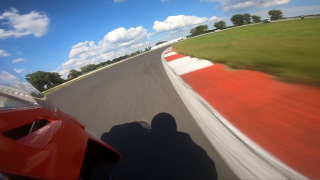 Honda CBR 1000RR-R Testride | Highspeed Track | Moto3 Overtake