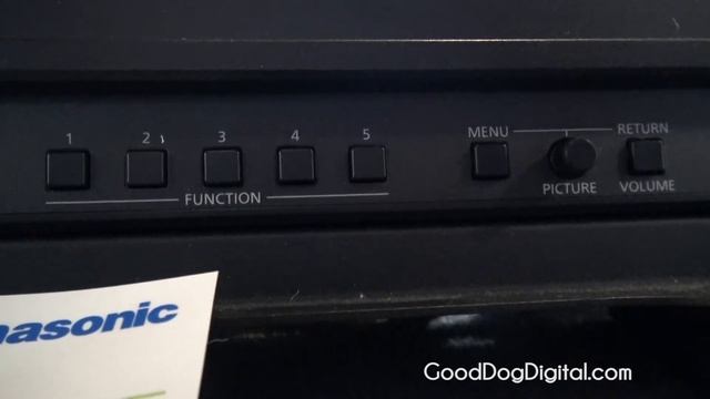 NAB 2015 Panasonic BT-4LH310 31" 4K Monitor смотреть онлайн