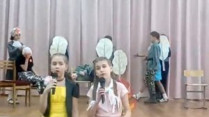 Бьётся в тесной печурке огонь 5,,Б" сш N 185