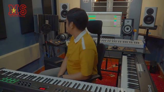 Tips for use Midi Keyboard | របៀបប្រើ Midi Controller | The Mix of Sharing смотреть онлайн