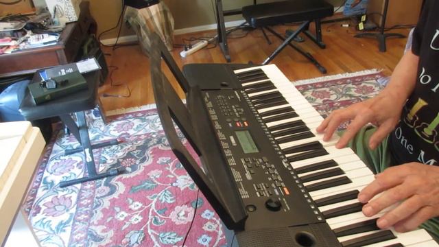 Yamaha PSR-E263 Portable Keyboard. Split Voice. смотреть онлайн