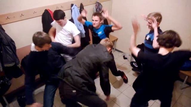 Давай с нами,если любитель этой темы) смотреть онлайн