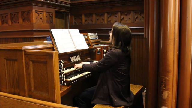 Fanfare on an Easter Melody ~ Healey Willan смотреть онлайн