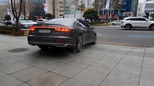 A8 60 TFSI LWB! 출고합니다. - 아우디는 역시 정프로! смотреть онлайн