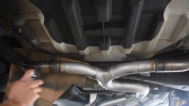 Building the PERFECT, DRONE-FREE EXHAUST with simple maths | J-Pipe Resonators (Helmholtz resonator смотреть онлайн
