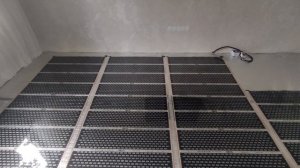 Электрический теплый пол под ламинат