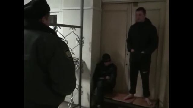 Я не знаю чья это обувь смотреть онлайн