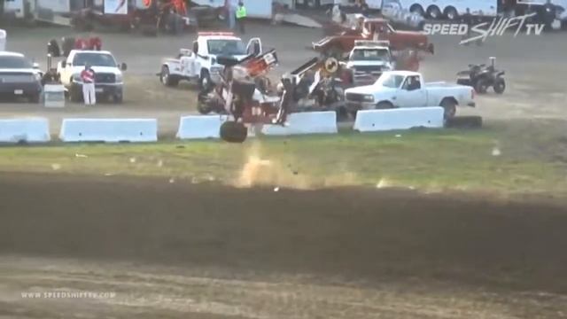 Dirt Track Crashes #3 (Sprint Car Edition) смотреть онлайн