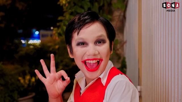 Baby Doll Falls In Love With New Student смотреть онлайн