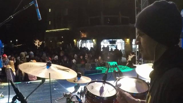 2020 Burton U·S·Open : Concert Series, Solaris Concert Stage (DrumCam). Luke Mitrani in Concert! смотреть онлайн