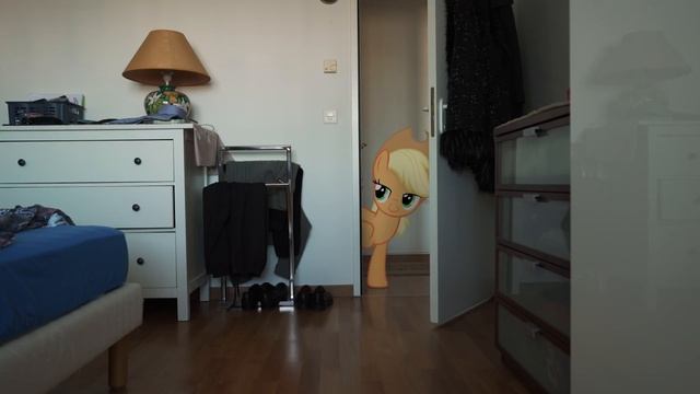 Applejack's Friendship Quest (MLP in real life) смотреть онлайн