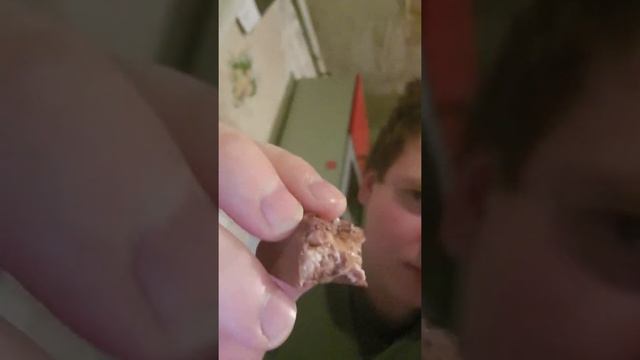 Обзор на сникерс Лесной орех! смотреть онлайн