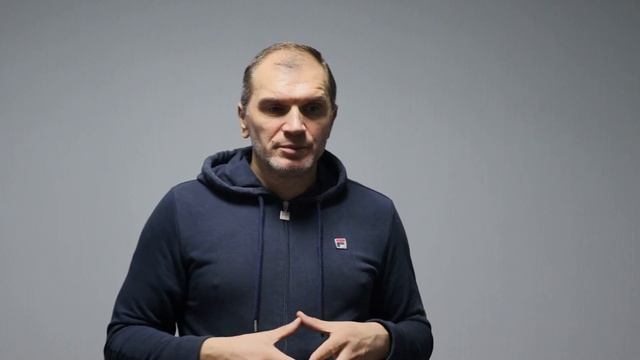 Есть ли демоны в саентологах? А также то, насколько эффективен админперсонал саентоцеркви. смотреть онлайн