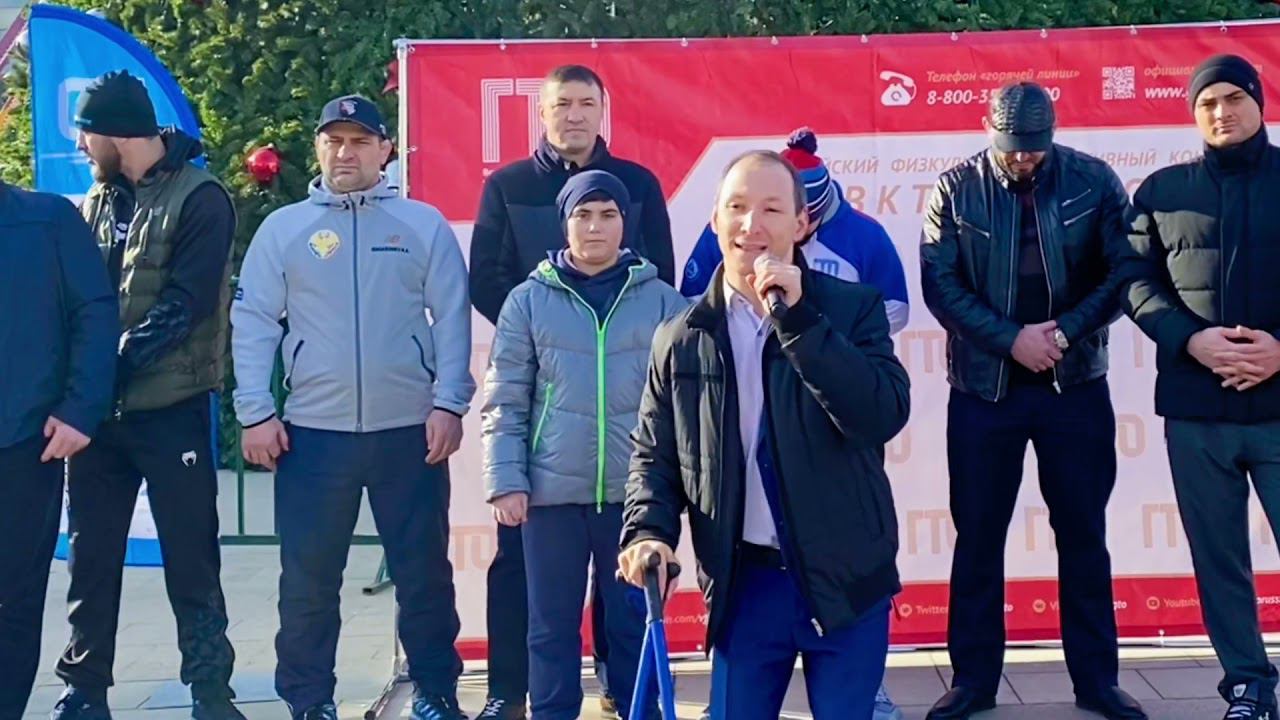 ГАСАН ОСМАНОВ НАЧНИ УТРО С ЗАРЯДКИ НОВЫЙ ГОД 2022 смотреть онлайн