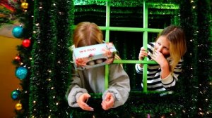 НОВОГОДНЯЯ ТЮРЬМА! Девочки оказались Взаперти!