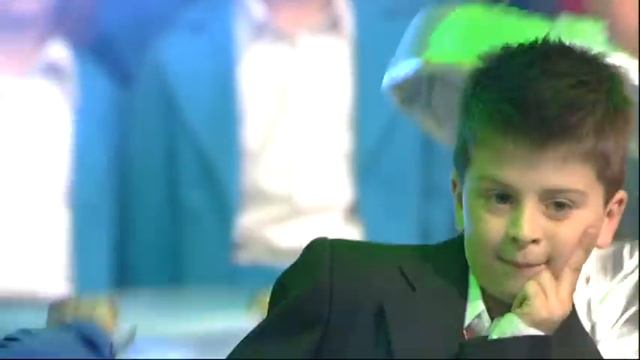 Il Bidone Sputacchione - Raccolta Differenziata - Canzone Per Bambini Ecologia