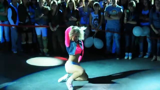 DanceHall, OLIA LETA