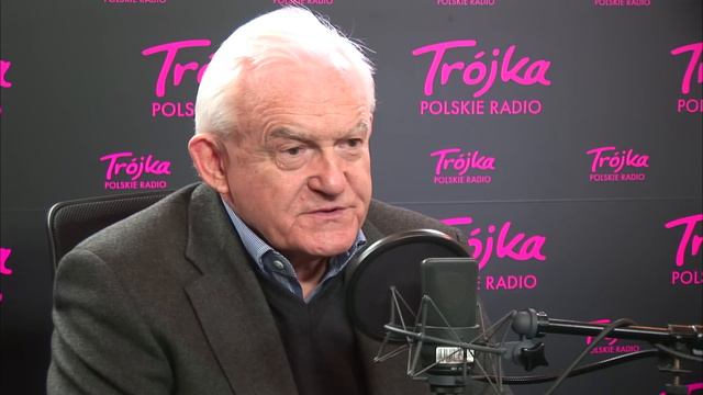 Leszek Miller: Magdalena Ogórek jest kandydatką samodzielną (Trójka) смотреть онлайн