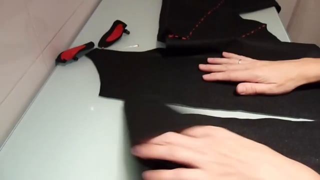 ??HALLOWEEN - DISFRAZ de murciélago FÁCIL‼ para niña de 2 años смотреть онлайн