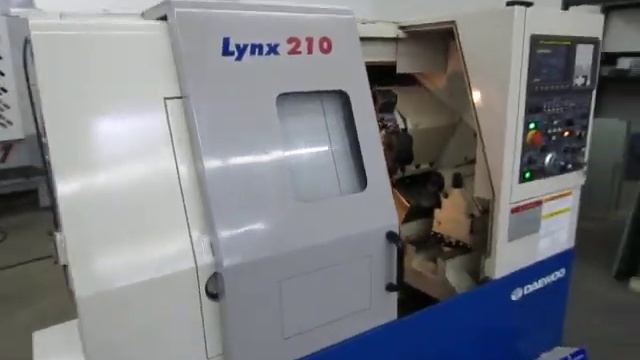 Daewoo Lynx 210A CNC Turning Center, New 2004 смотреть онлайн