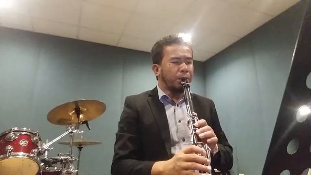 Czardas solo clarinet with backing track (complete) смотреть онлайн