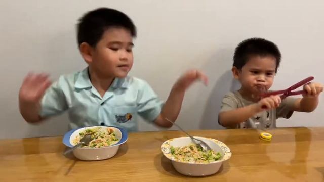 What My Kids Eat for Dinner in a Week | Easy Meal Prep with Me! смотреть онлайн