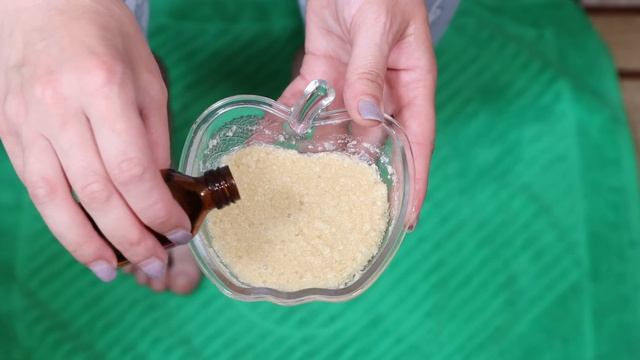 Больше не стесняюсь летом ходить в открытой обуви, мои пяточки всегда как у младенца, без натоптыше смотреть онлайн