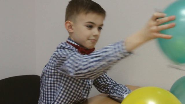 Детская школа английского Kids Lab смотреть онлайн