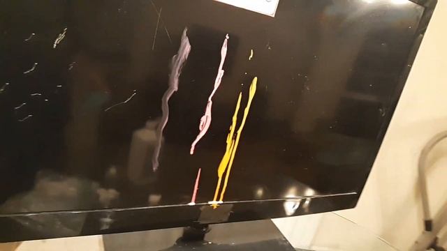 How to Remove PAINT From Flat LED SCREEN TV смотреть онлайн